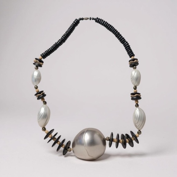 Vintage 1980s Black Wood Disc and Mother of Pearl Necklace, Boho, Eclectic Beach - Picture 2 of 13